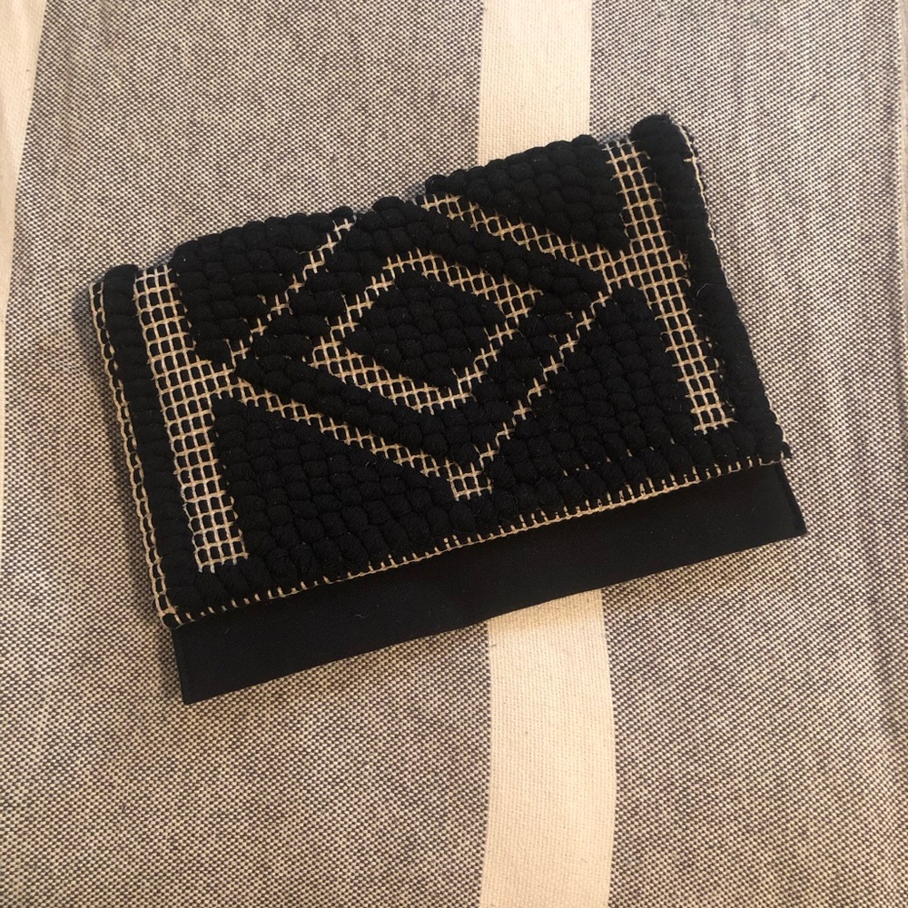 Woven crossbody/clutch bag